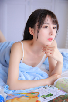 回娘家的女儿与老父亲
